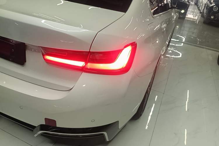 Used BMW i3 2024 eDrive 35 L Right Rear Taillight