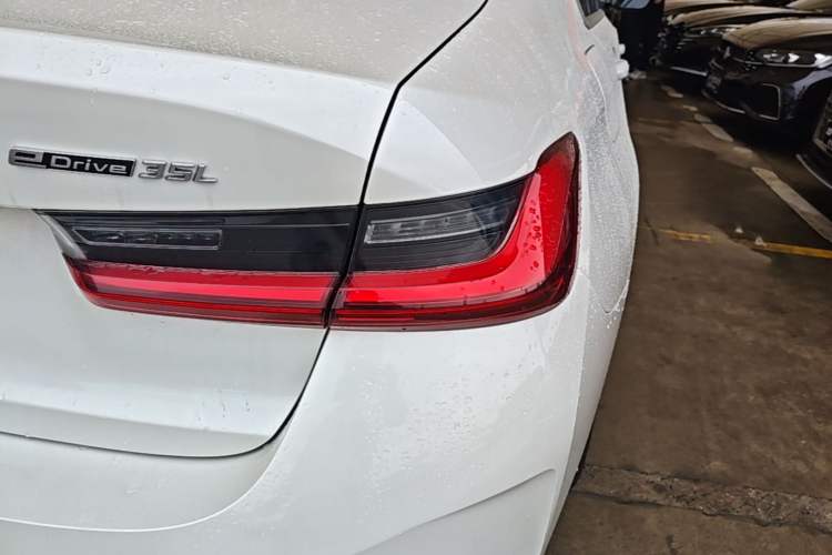 Used BMW i3 2024 eDrive 35 L Right Rear Taillight