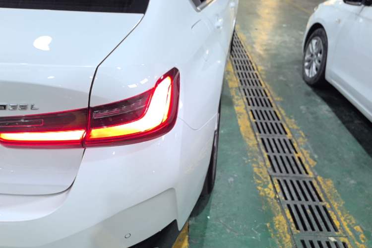 Used BMW i3 2024 eDrive 35 L Right Rear Taillight