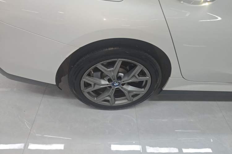 Used BMW i3 2024 eDrive 35 L Right Rear Wheel Hub