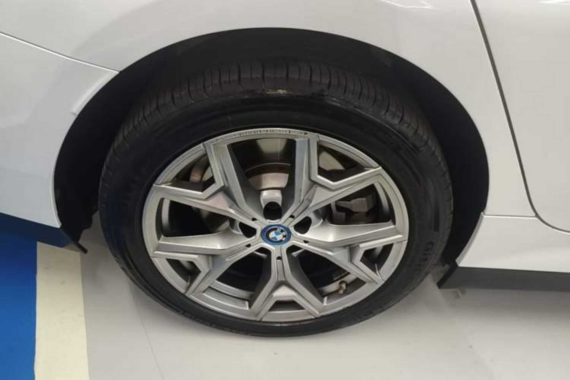 Used BMW i3 2024 eDrive 35 L Right Rear Wheel Hub