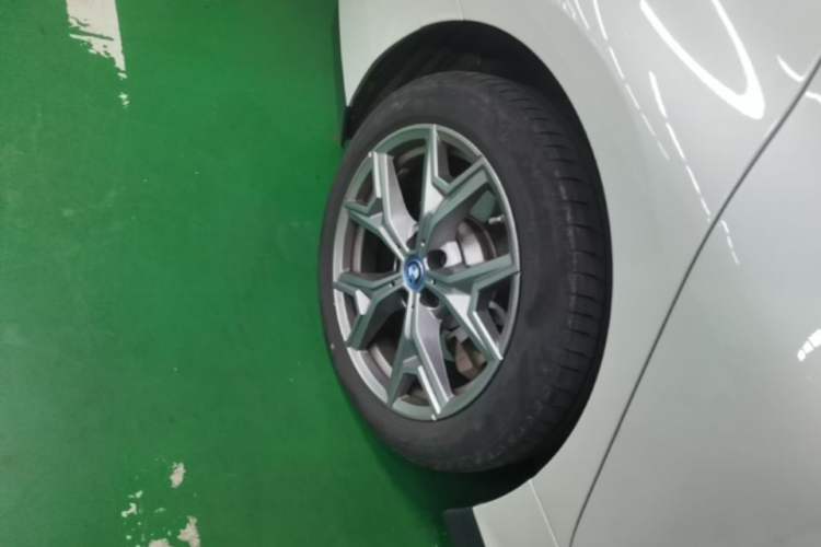 Used BMW i3 2024 eDrive 35 L Right Rear Wheel Hub