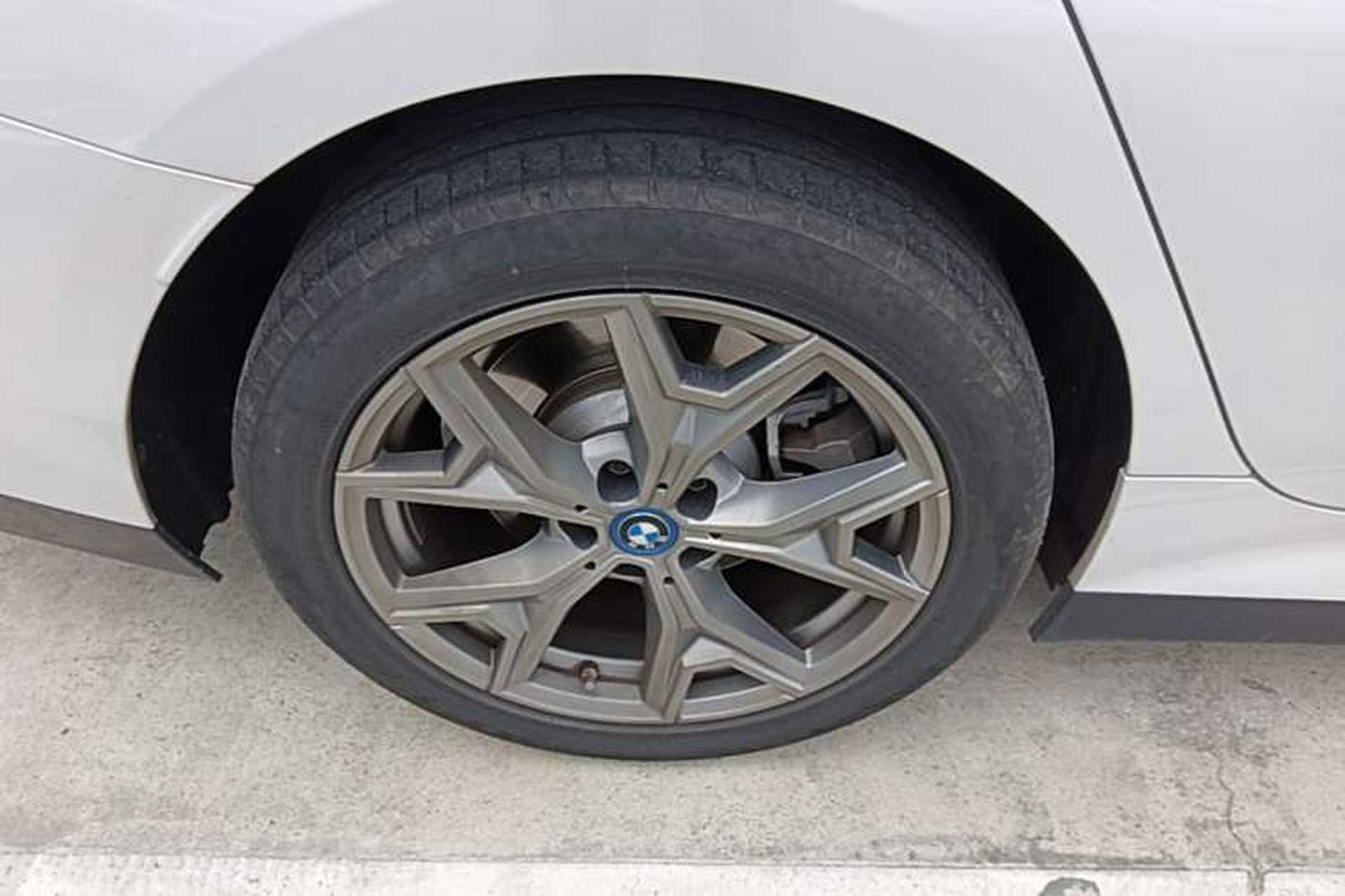 Used BMW i3 2024 eDrive 35 L Right Rear Wheel Hub
