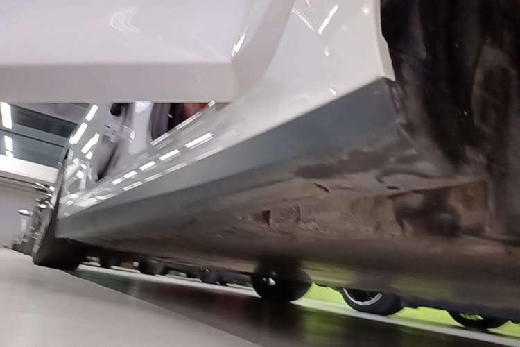 Used BMW i3 2024 eDrive 35 L Right Side Sill