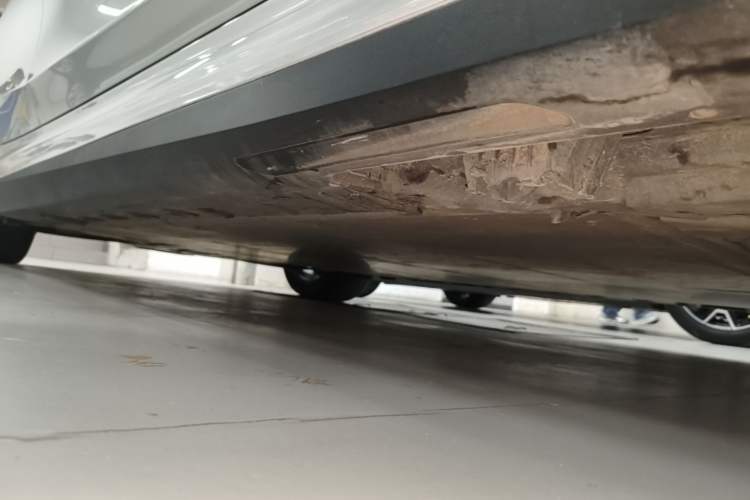 Used BMW i3 2024 eDrive 35 L Right Side Sill