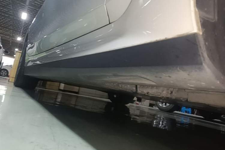 Used BMW i3 2024 eDrive 35 L Right Side Sill