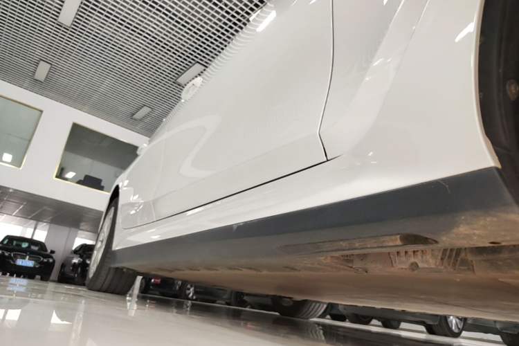 Used BMW i3 2024 eDrive 35 L Right Side Sill