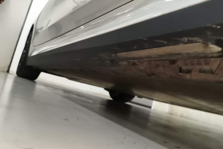 Used BMW i3 2024 eDrive 35 L Right Side Sill