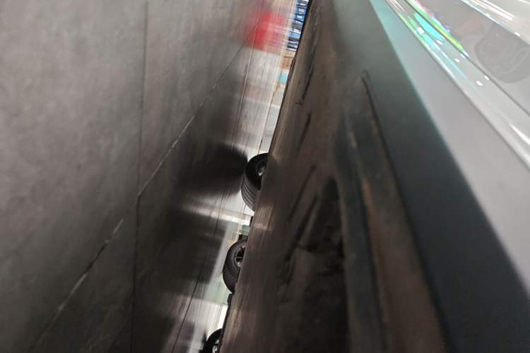 Used BMW i3 2024 eDrive 35 L Right Side Sill