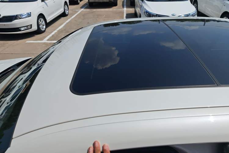 Used BMW i3 2024 eDrive 35 L Roof