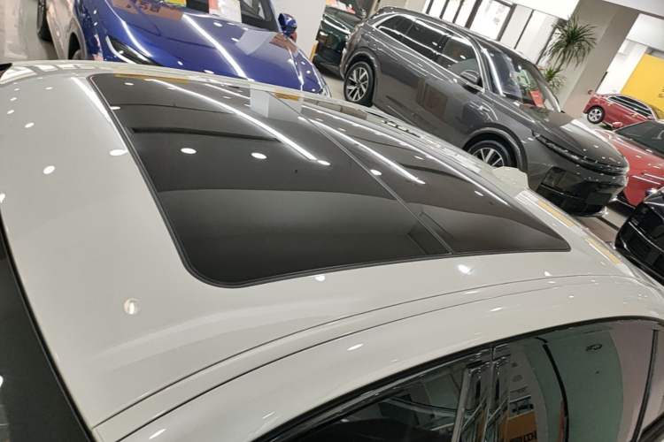 Used BMW i3 2024 eDrive 40 L Midnight Sports Package Roof
