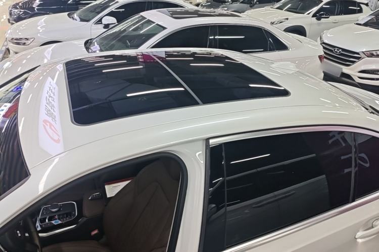 Used BMW i3 2024 eDrive 35 L Roof