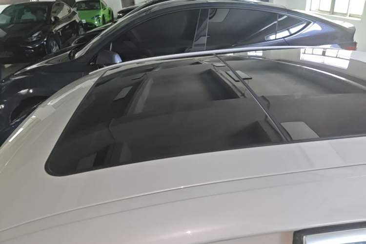 Used BMW i3 2024 eDrive 35 L Roof