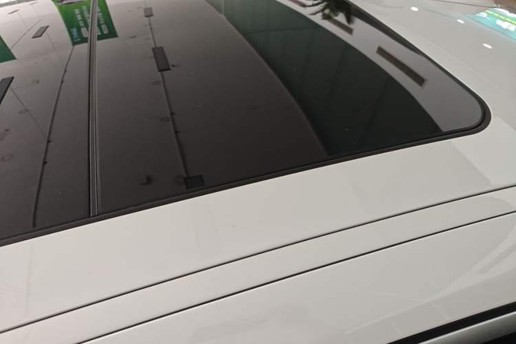 Used BMW i3 2024 eDrive 35 L Roof