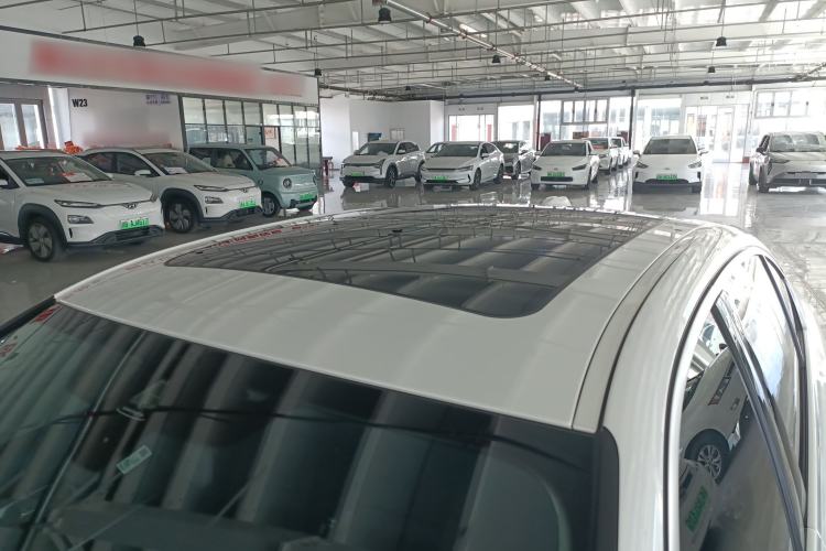 Used BMW i3 2024 eDrive 35 L Roof
