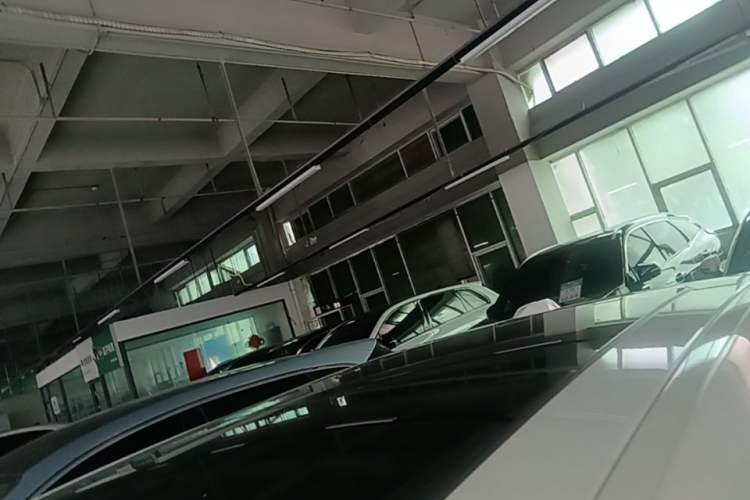 Used BMW i3 2024 eDrive 35 L Roof