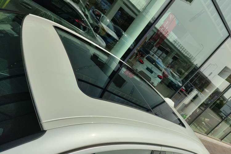Used BMW i3 2024 eDrive 35 L Roof