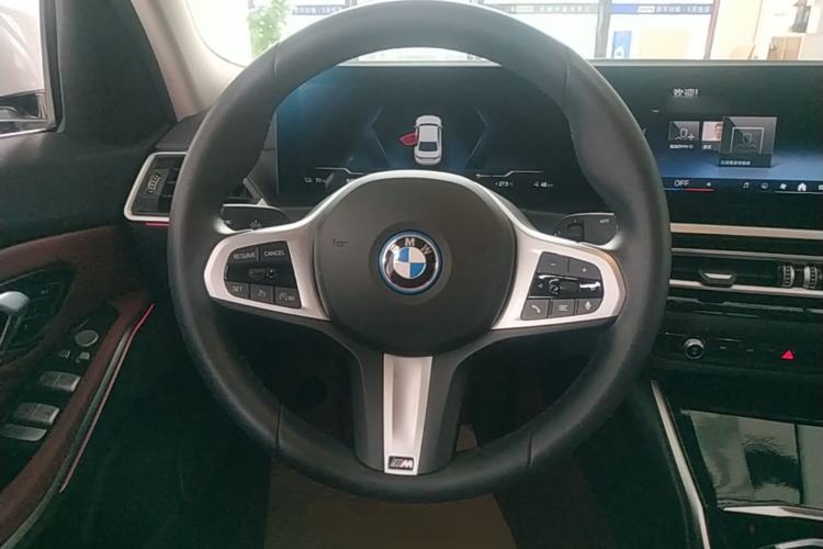 Used BMW i3 2024 eDrive 35 L Steering Wheel