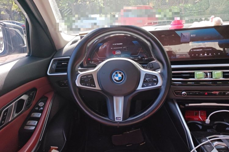 Used BMW i3 2024 eDrive 35 L Steering Wheel