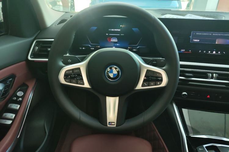Used BMW i3 2024 eDrive 35 L Steering Wheel