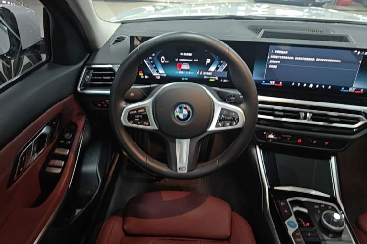 Used BMW i3 2024 eDrive 35 L Steering Wheel