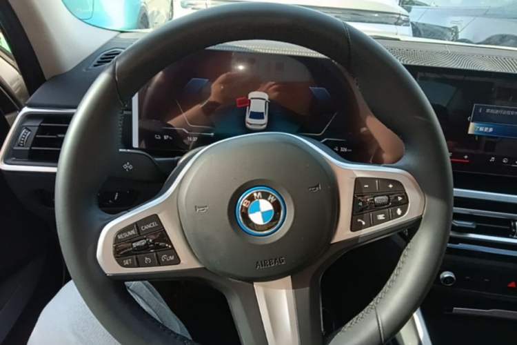 Used BMW i3 2024 eDrive 35 L Steering Wheel