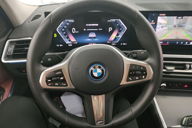 Used BMW i3 2024 eDrive 40 L Midnight Sports Package Steering Wheel