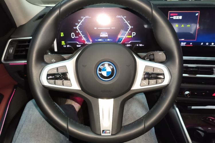 Used BMW i3 2024 eDrive 35 L Steering Wheel