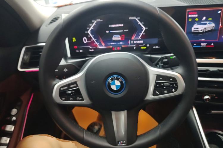 Used BMW i3 2024 eDrive 35 L Steering Wheel