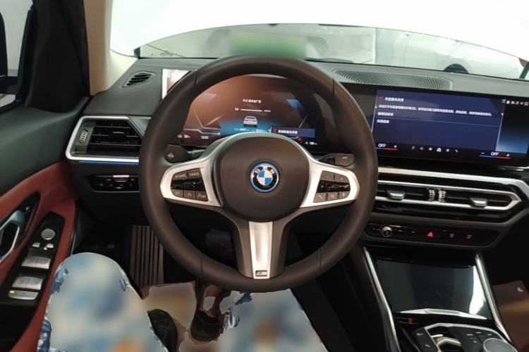 Used BMW i3 2024 eDrive 35 L Steering Wheel