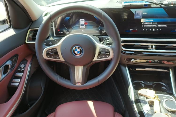 Used BMW i3 2024 eDrive 35 L Steering Wheel