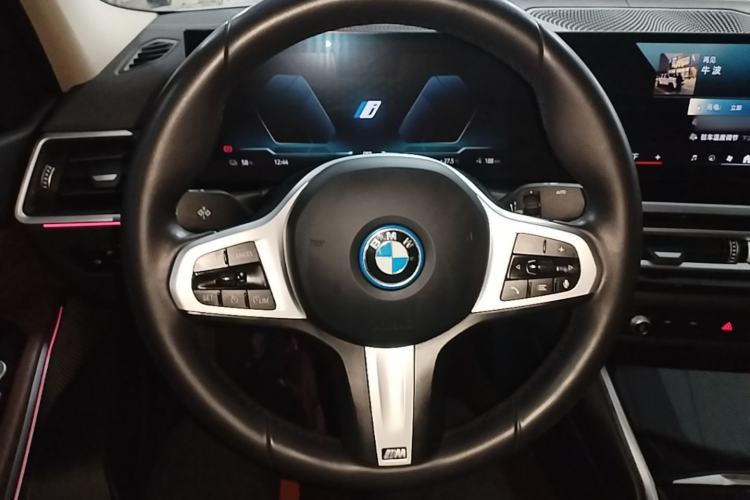 Used BMW i3 2024 eDrive 35 L Steering Wheel