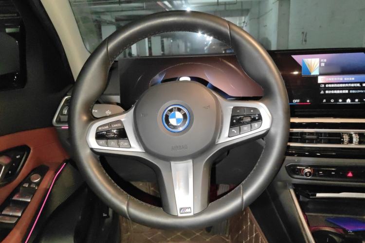 Used BMW i3 2024 eDrive 35 L Steering Wheel