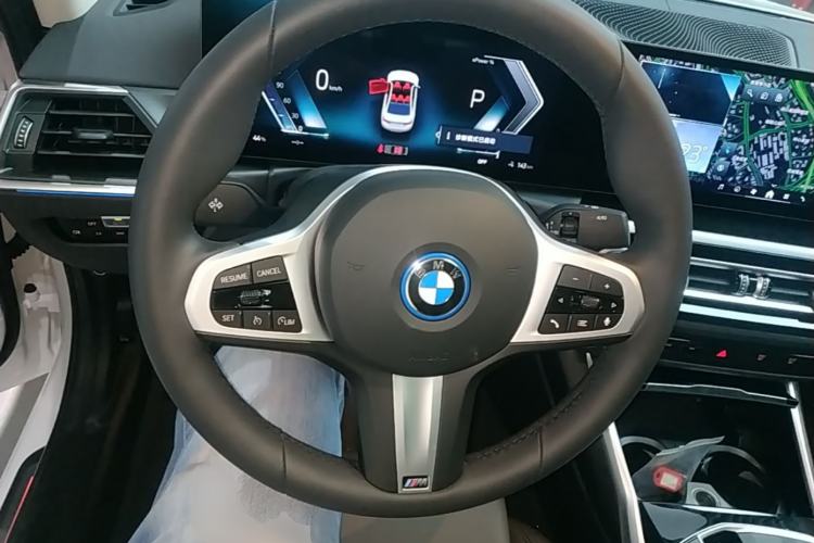 Used BMW i3 2024 eDrive 35 L Steering Wheel