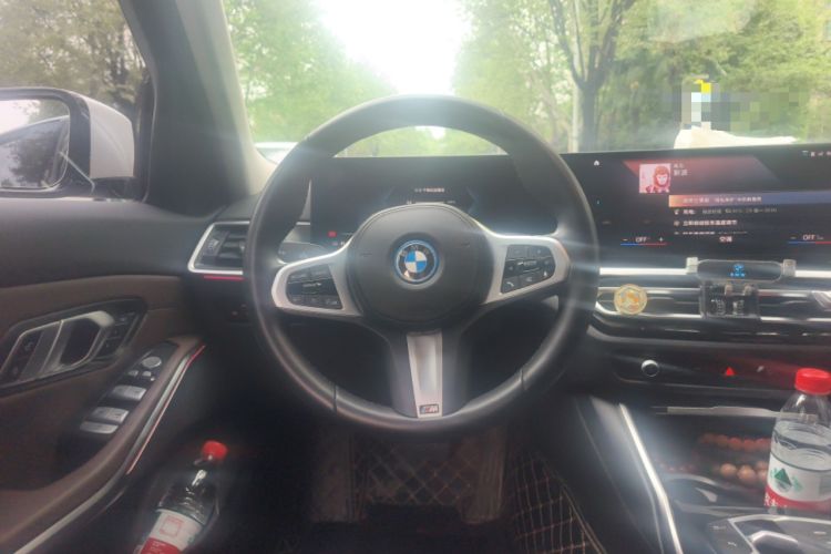 Used BMW i3 2024 eDrive 35 L Steering Wheel
