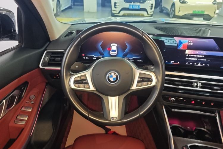 Used BMW i3 2024 eDrive 40 L Midnight Edition Steering Wheel