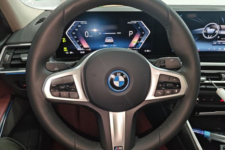 Used BMW i3 2024 eDrive 35 L Steering Wheel