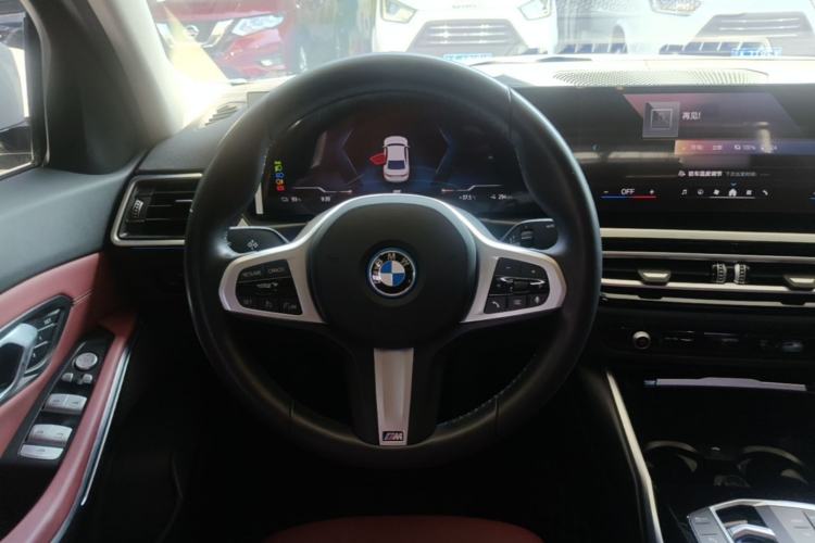 Used BMW i3 2024 eDrive 35 L Steering Wheel