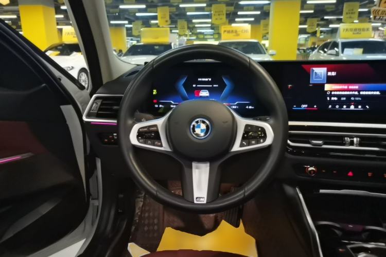 Used BMW i3 2024 eDrive 35 L Steering Wheel