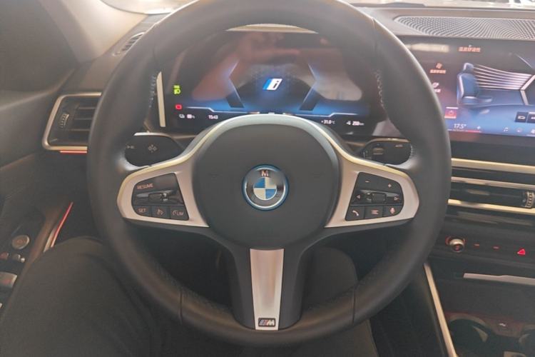 Used BMW i3 2024 eDrive 35 L Steering Wheel