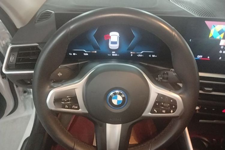 Used BMW i3 2024 eDrive 35 L Steering Wheel