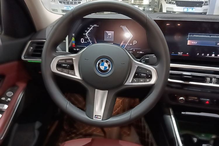 Used BMW i3 2024 eDrive 35 L Steering Wheel
