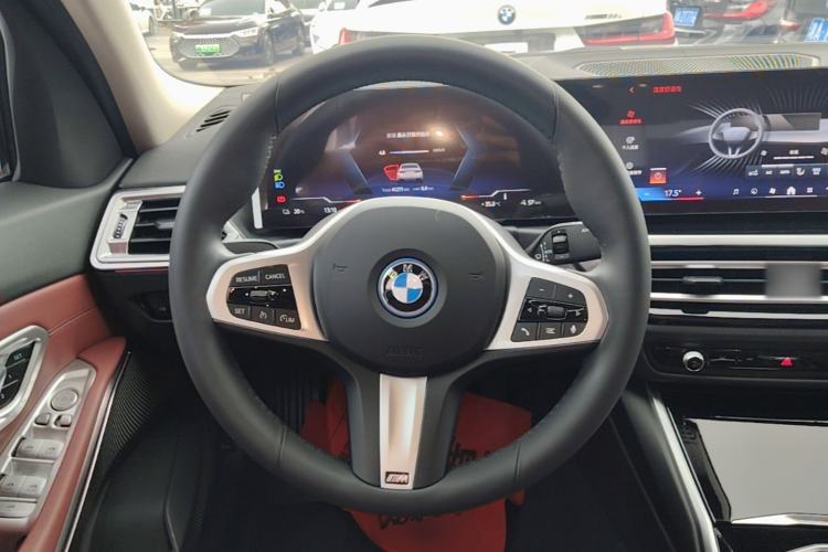 Used BMW i3 2024 eDrive 35 L Steering Wheel