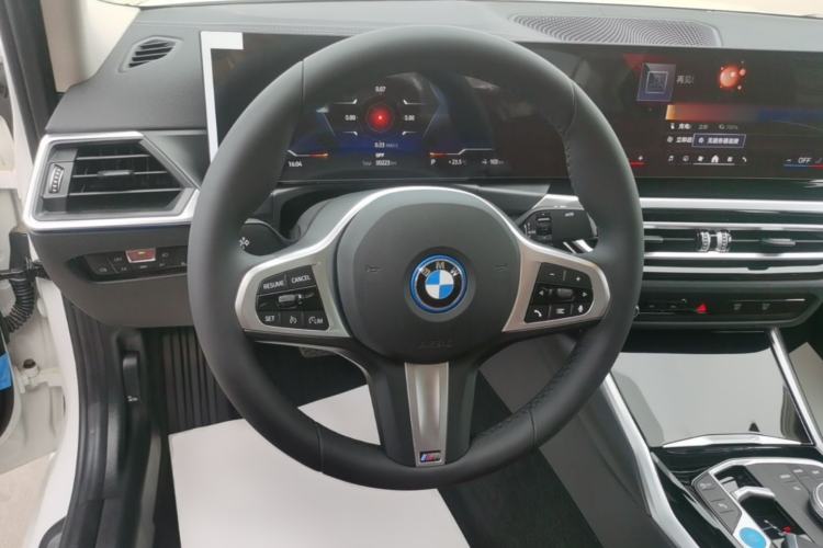 Used BMW i3 2024 eDrive 35 L Steering Wheel