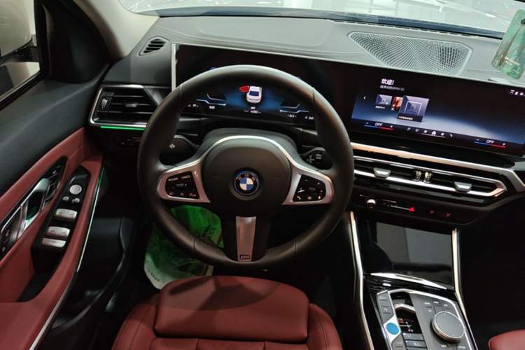 Used BMW i3 2024 eDrive 35 L Steering Wheel