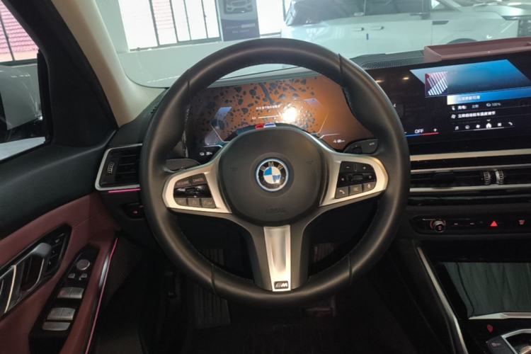 Used BMW i3 2024 eDrive 35 L Steering Wheel