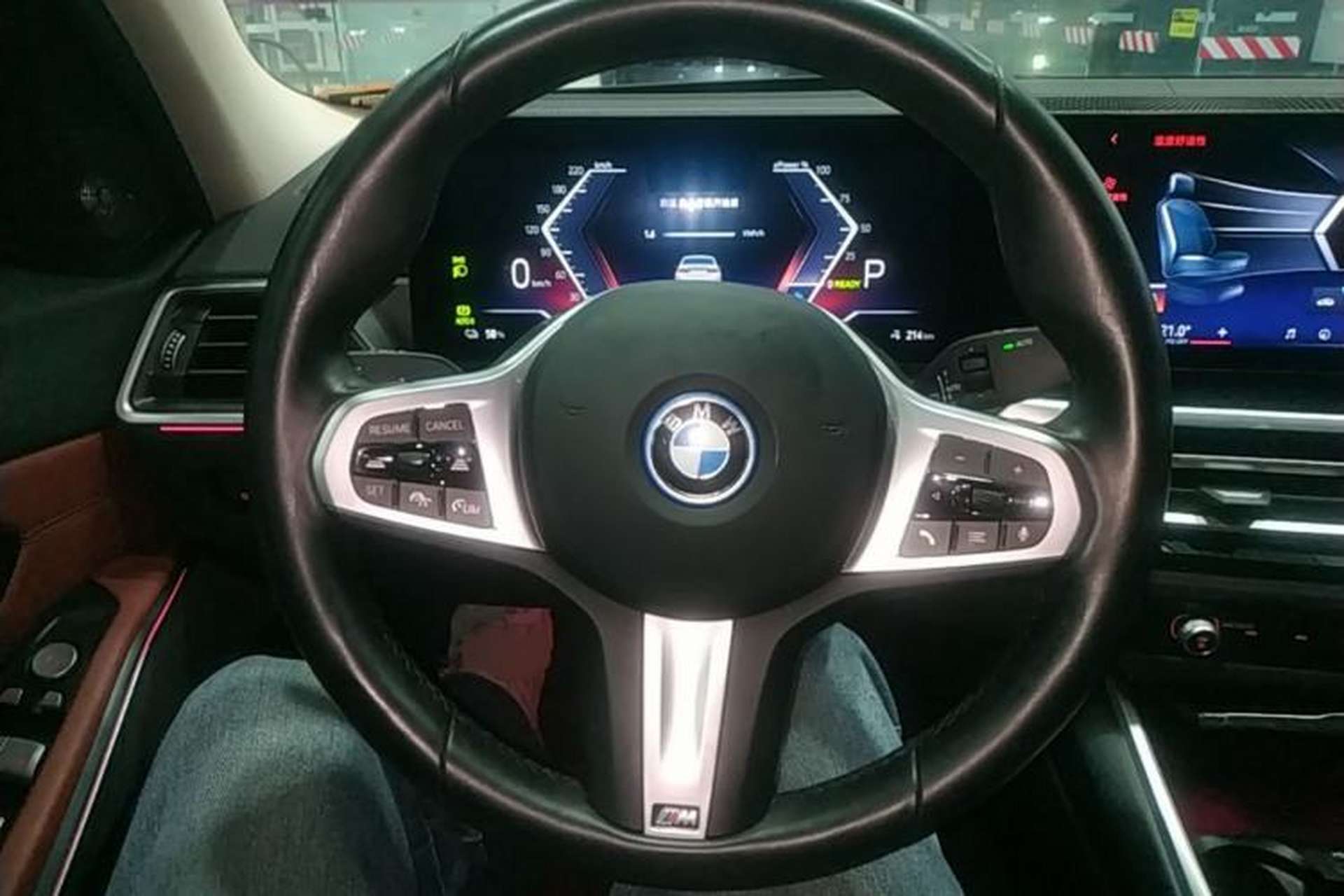 Used BMW i3 2024 eDrive 40 L Midnight Sports Package Steering Wheel