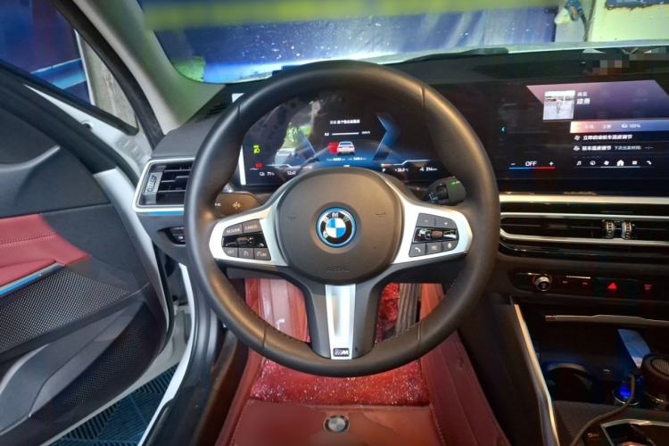 Used BMW i3 2024 eDrive 40 L Midnight Edition Steering Wheel