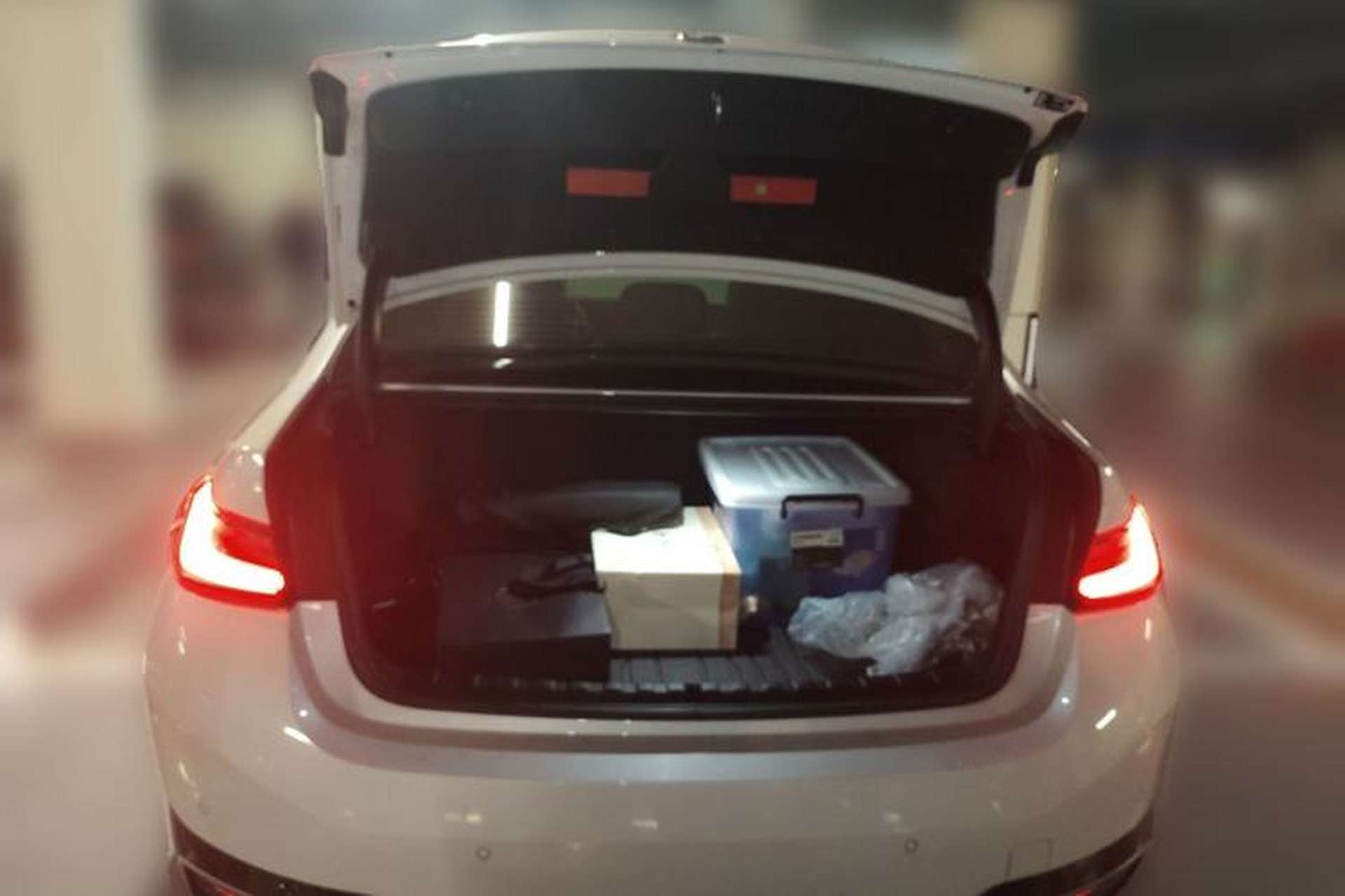 Used BMW i3 2024 eDrive 40 L Midnight Sports Package Trunk