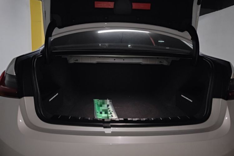 Used BMW i3 2024 eDrive 35 L Trunk
